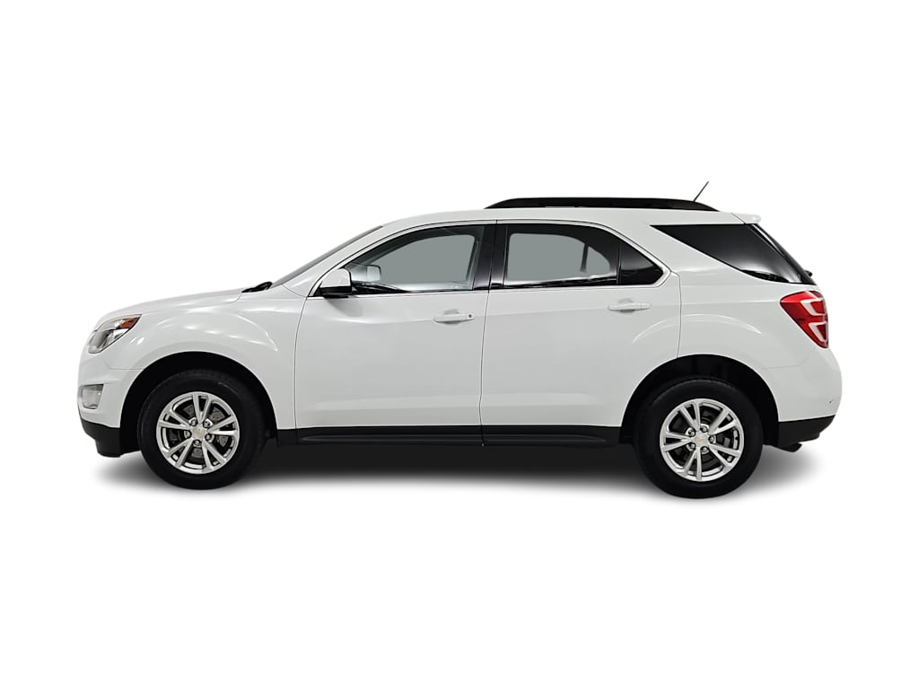 Thumbnail: 2017 Chevrolet Equinox - 3
