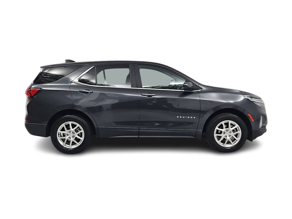 Thumbnail: 2022 Chevrolet Equinox - 22
