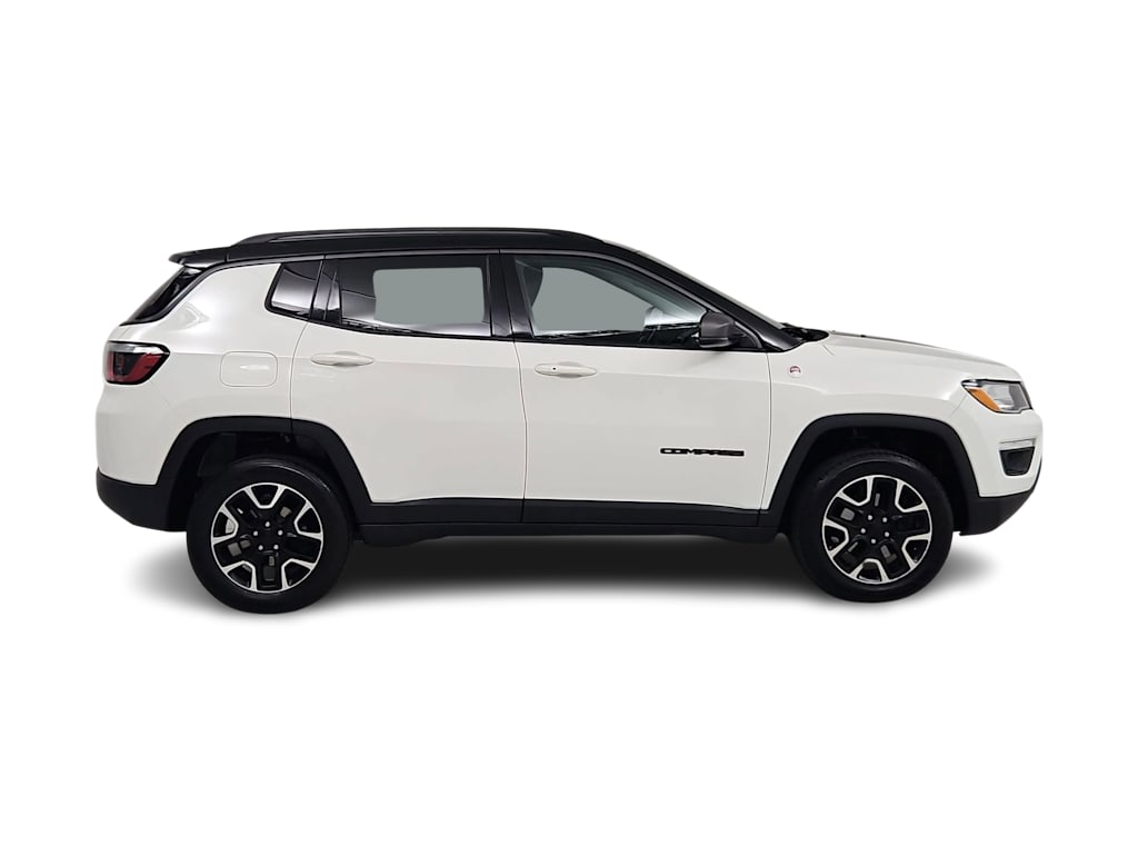 Thumbnail: 2020 Jeep Compass - 22