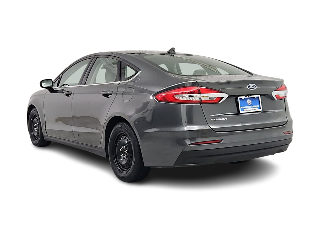 2020 Ford Fusion S 4