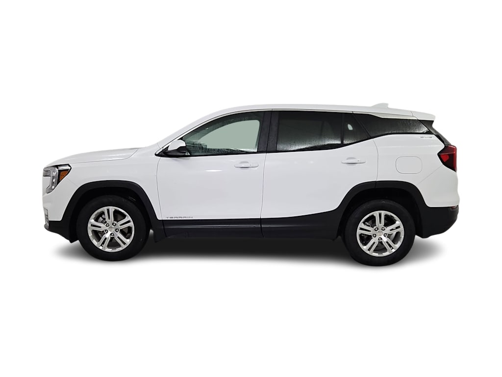 Thumbnail: 2024 GMC Terrain - 3