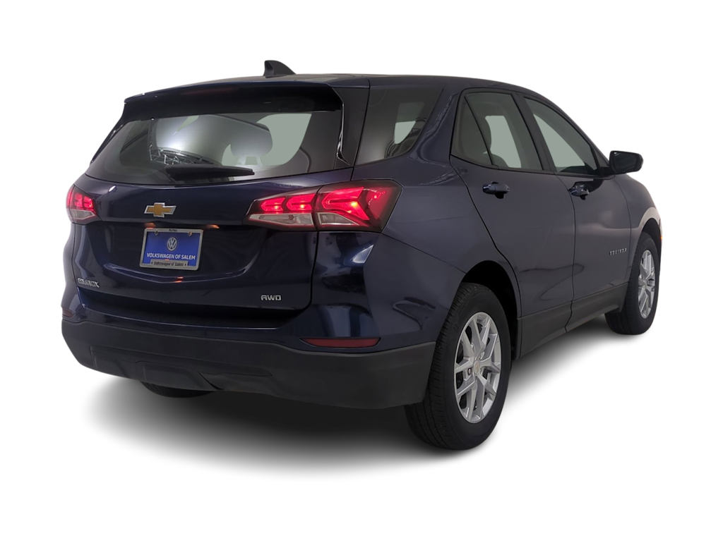 Thumbnail: 2023 Chevrolet Equinox - 21