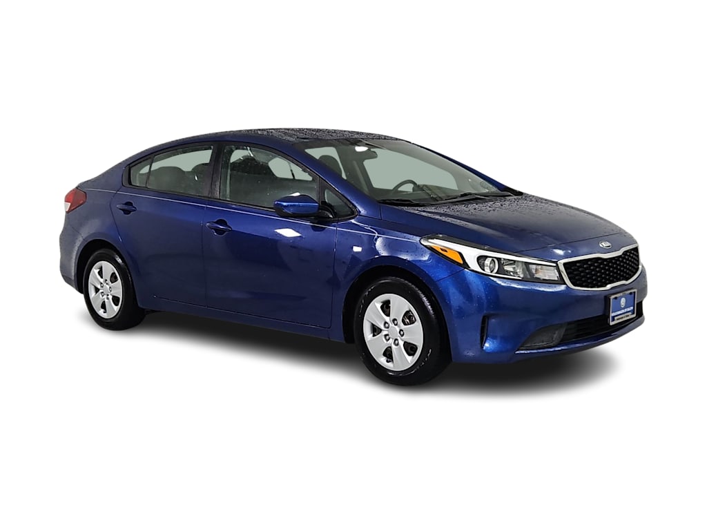 Thumbnail: 2017 Kia Forte - 23