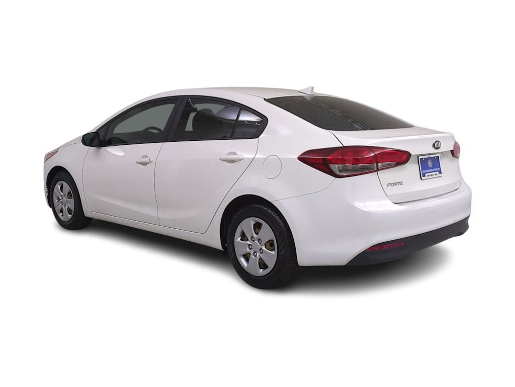 Thumbnail: 2018 Kia Forte - 4