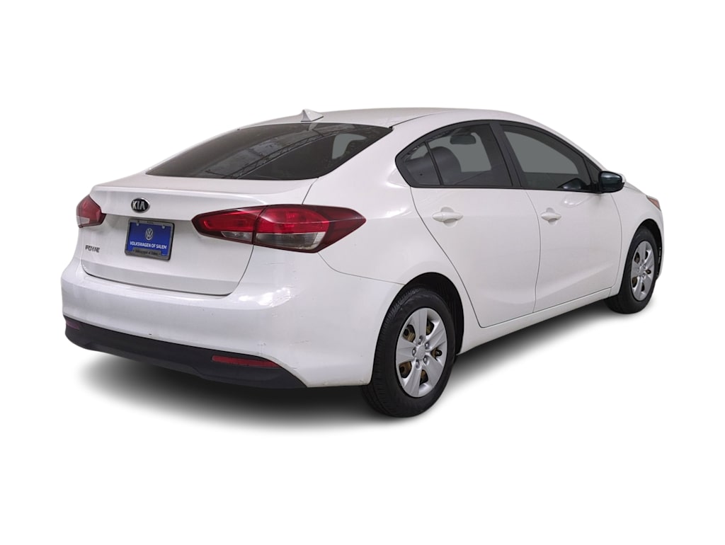 Thumbnail: 2018 Kia Forte - 20