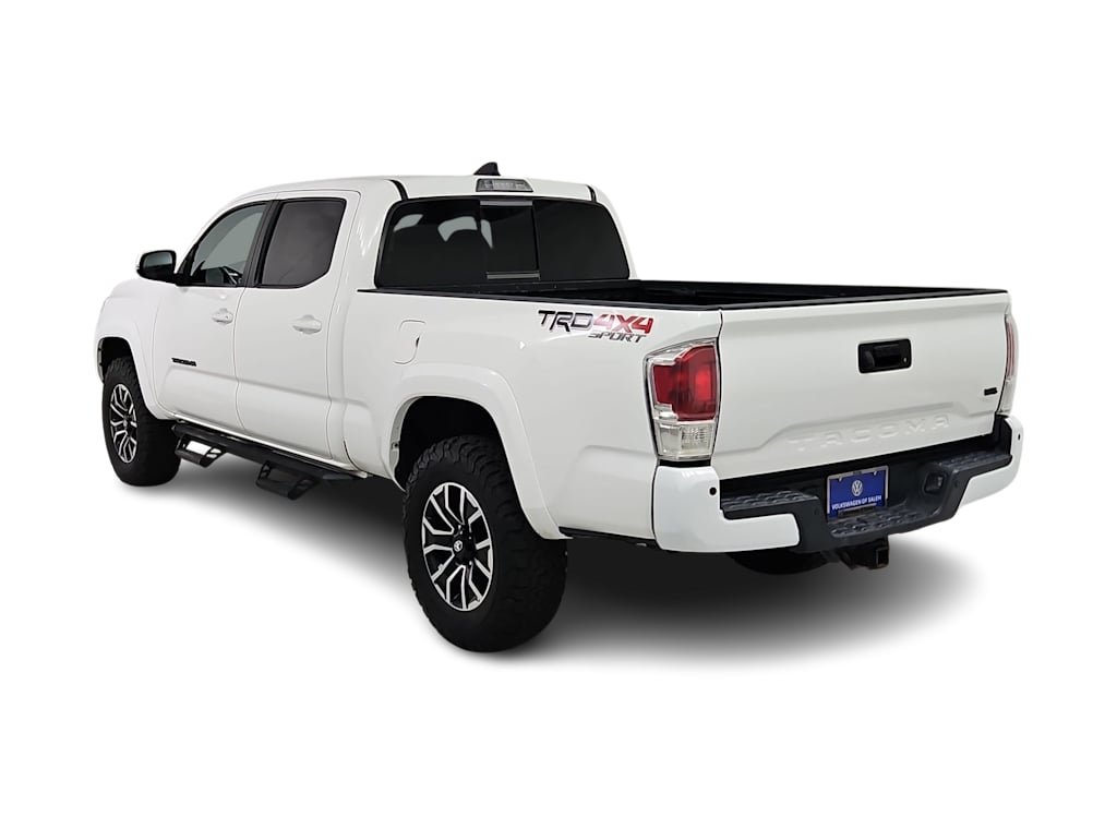 Thumbnail: 2022 Toyota Tacoma - 4