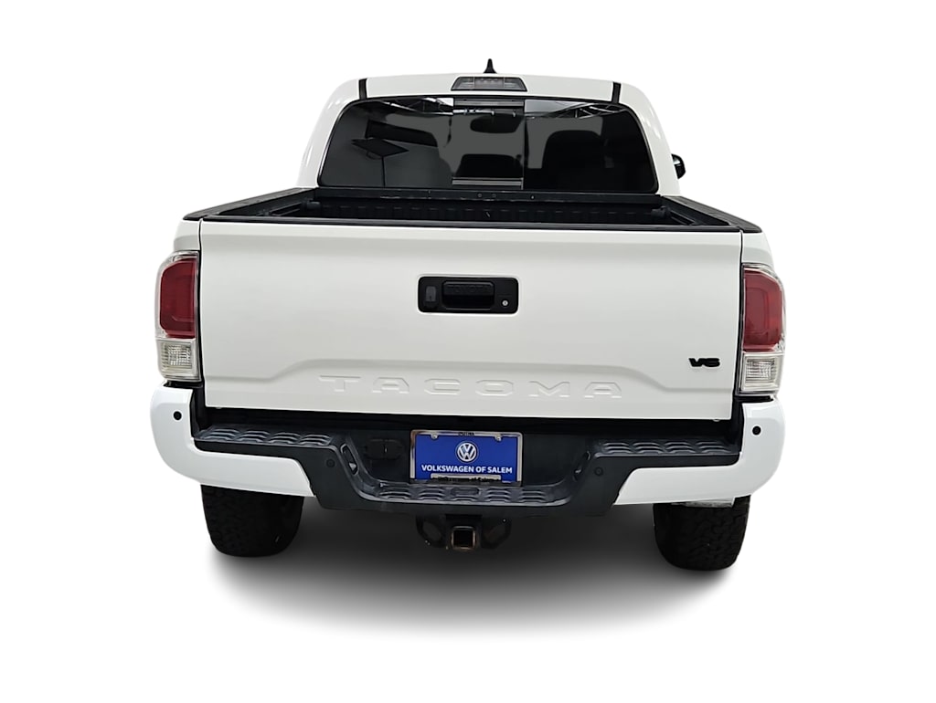 Thumbnail: 2022 Toyota Tacoma - 5