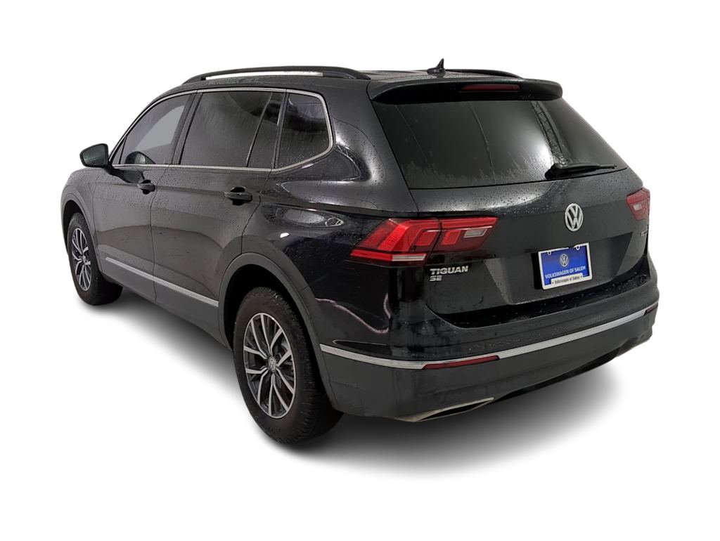 Thumbnail: 2020 Volkswagen Tiguan - 4