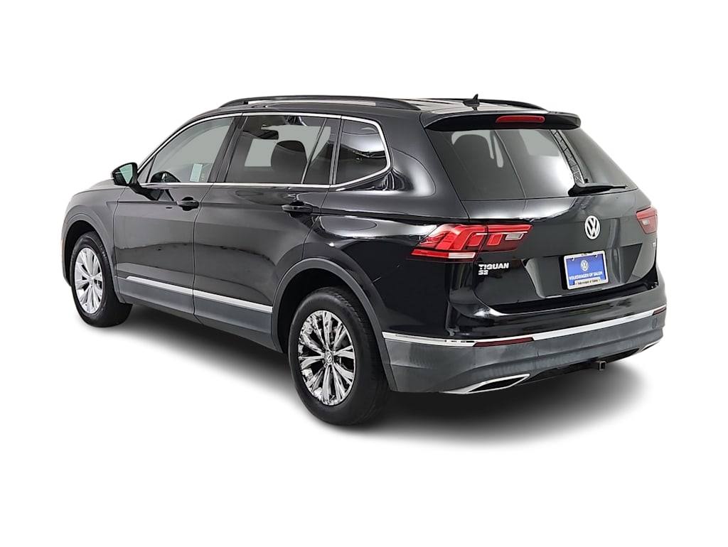 Thumbnail: 2018 Volkswagen Tiguan - 4