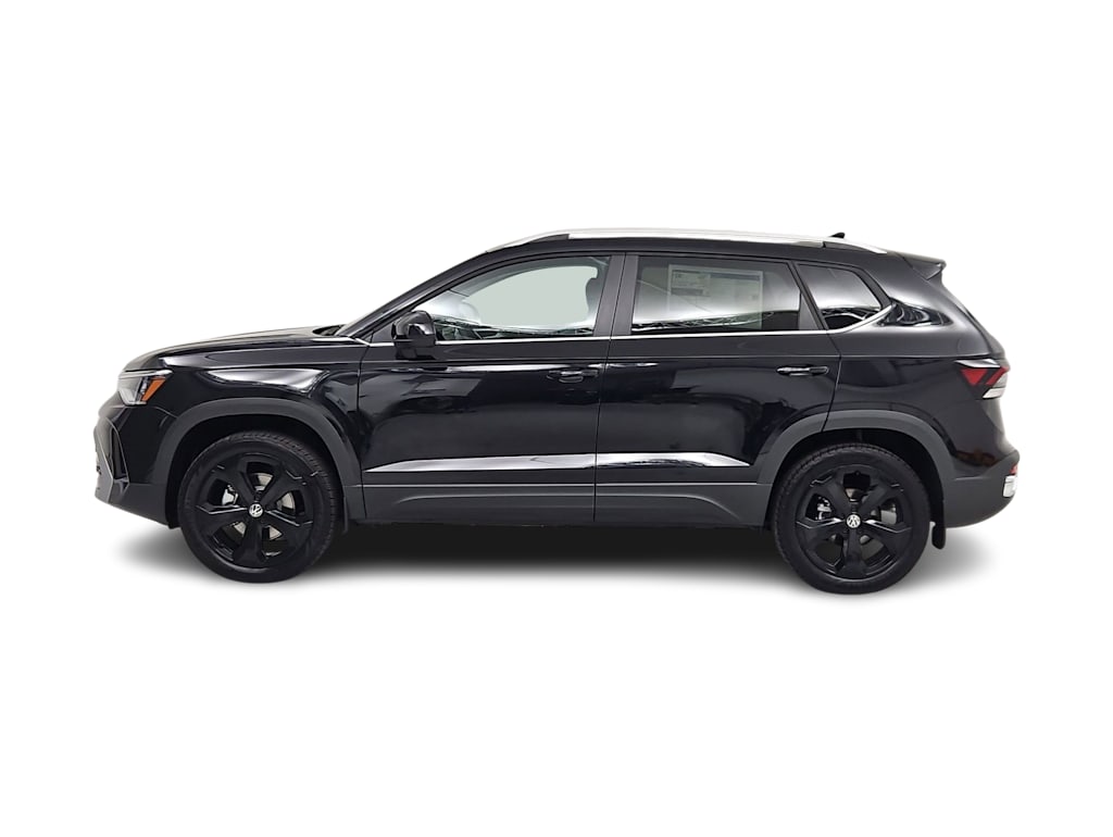 Thumbnail: 2026 Volkswagen Taos - 3