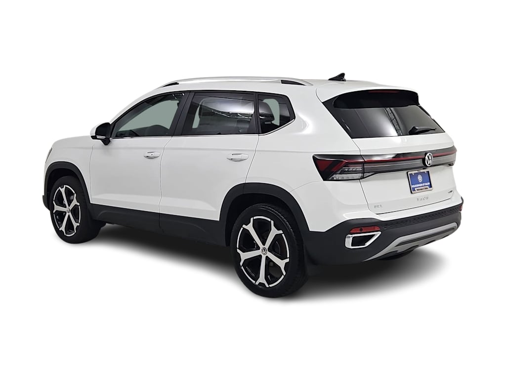 Thumbnail: 2026 Volkswagen Taos - 4