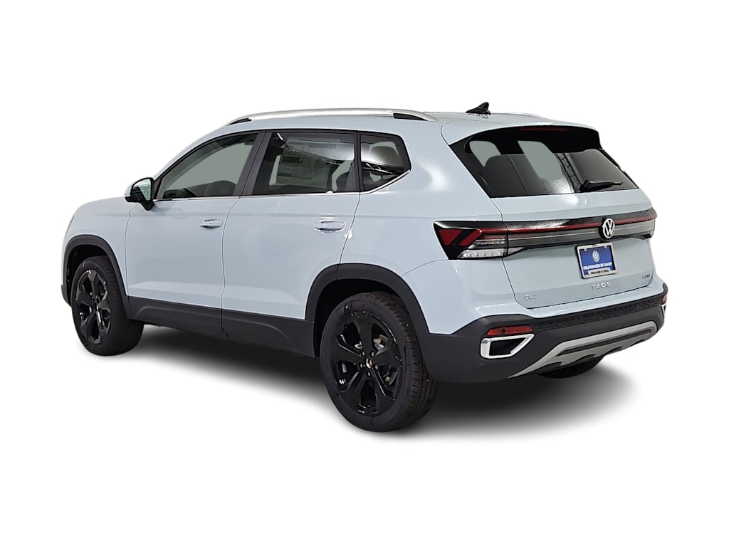 Thumbnail: 2026 Volkswagen Taos - 4