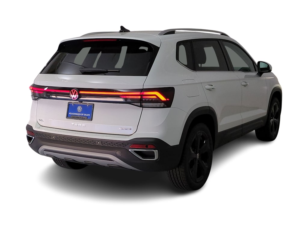 Thumbnail: 2025 Volkswagen Taos - 21