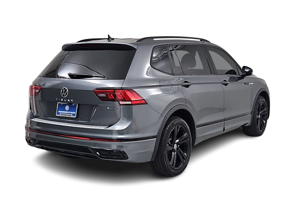 Thumbnail: 2023 Volkswagen Tiguan - 20