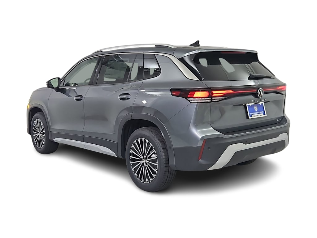 Thumbnail: 2025 Volkswagen Tiguan - 4