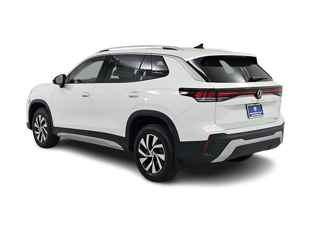 Thumbnail: 2026 Volkswagen Tiguan - 4