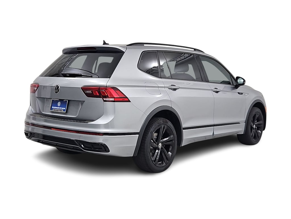 Thumbnail: 2023 Volkswagen Tiguan - 21