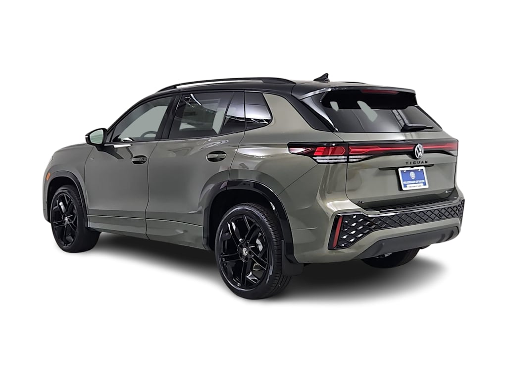 Thumbnail: 2026 Volkswagen Tiguan - 4