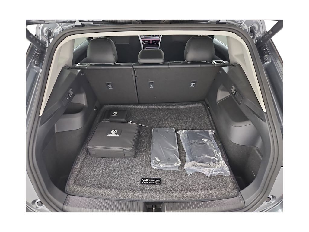 Thumbnail: 2025 Volkswagen Tiguan - 17