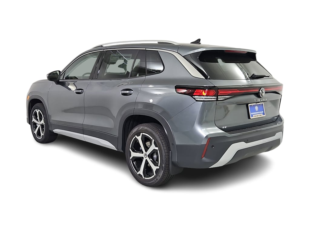 Thumbnail: 2025 Volkswagen Tiguan - 4