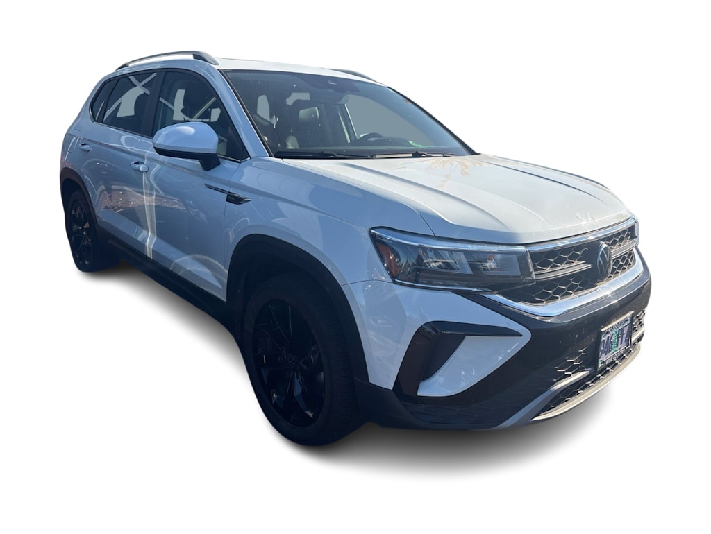 Thumbnail: 2023 Volkswagen Taos - 5
