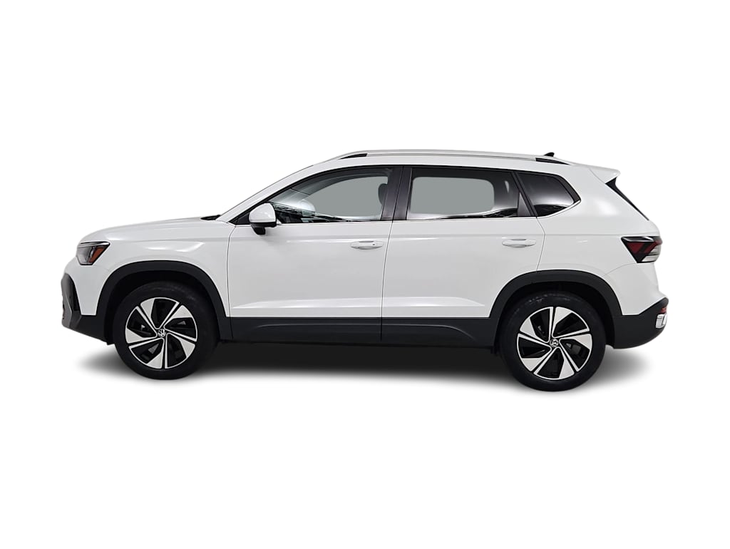 Thumbnail: 2025 Volkswagen Taos - 3