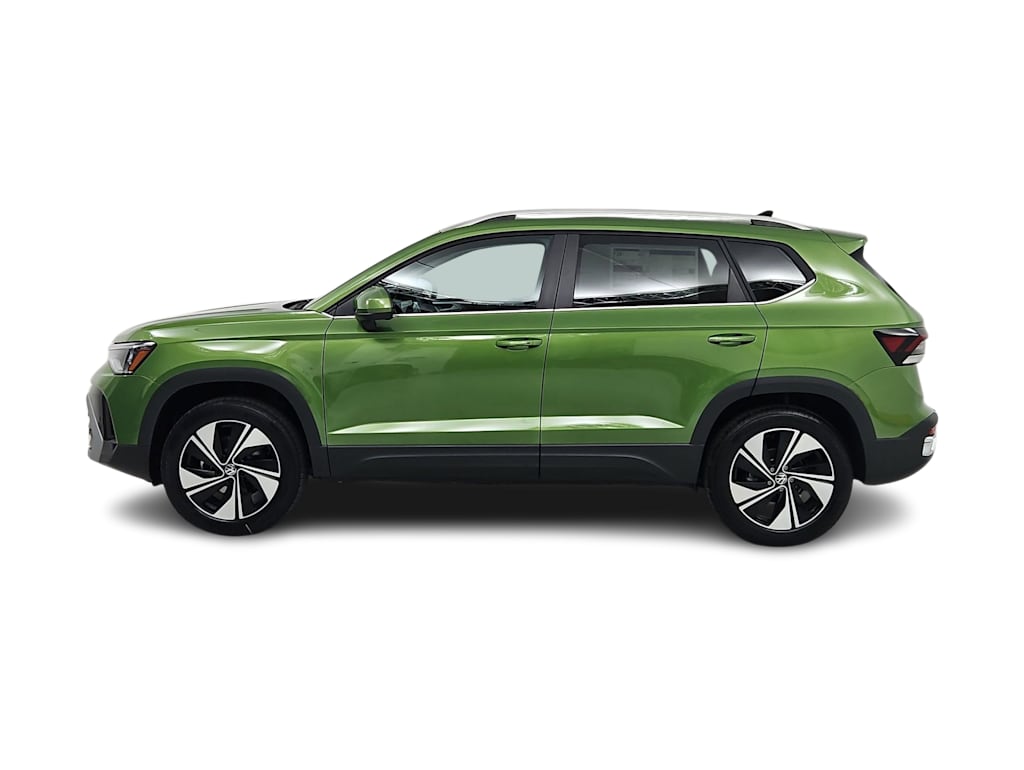 Thumbnail: 2026 Volkswagen Taos - 3