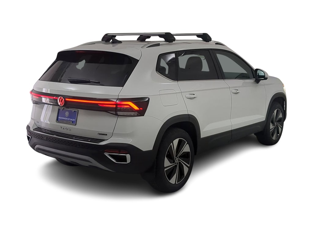 Thumbnail: 2025 Volkswagen Taos - 20