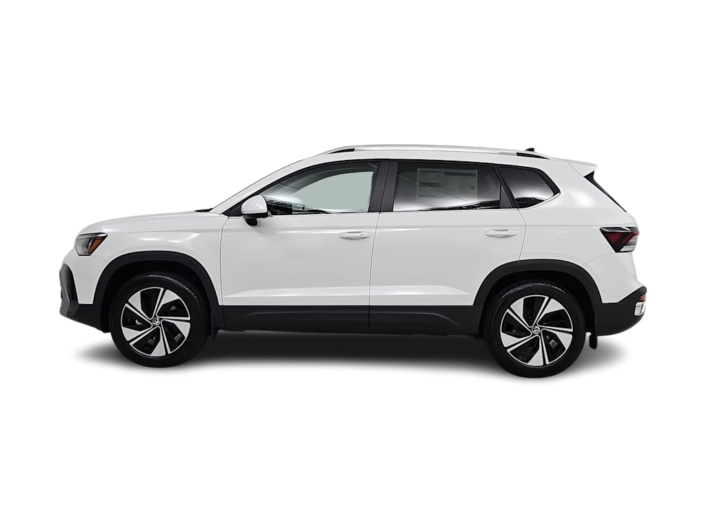 Thumbnail: 2026 Volkswagen Taos - 3