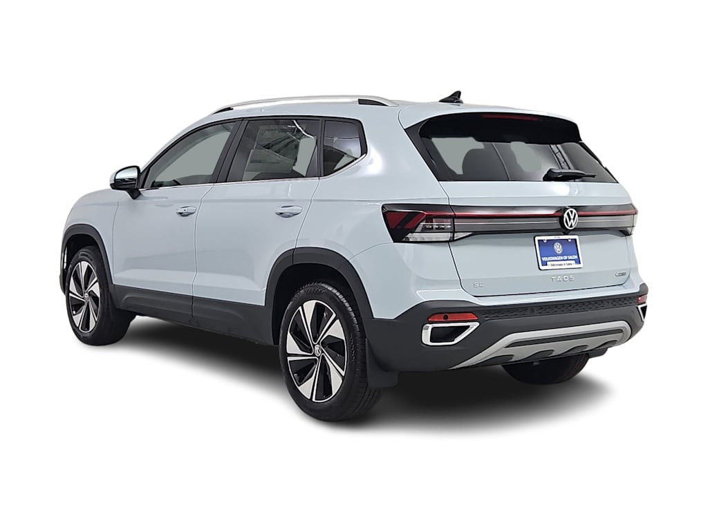 Thumbnail: 2026 Volkswagen Taos - 4