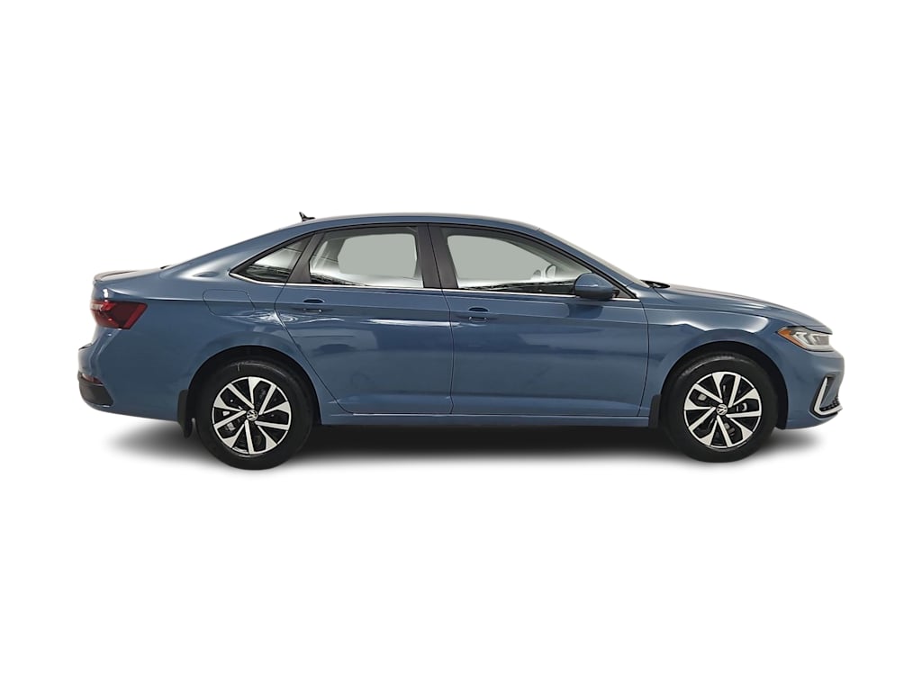 Thumbnail: 2026 Volkswagen Jetta - 21