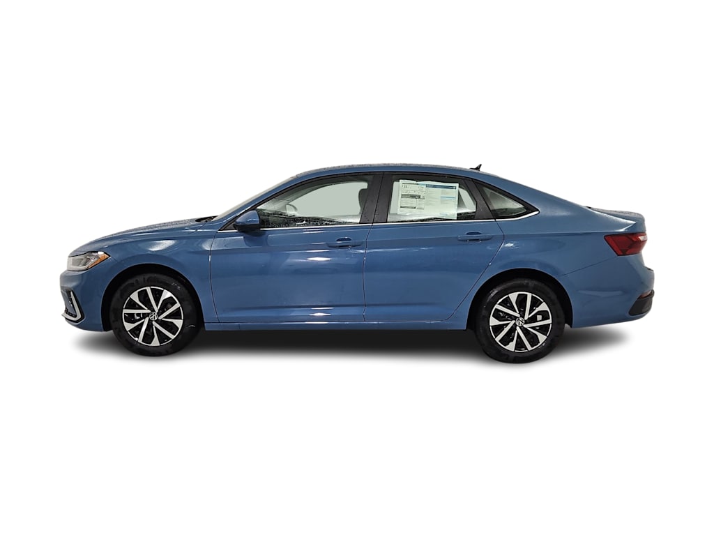 Thumbnail: 2025 Volkswagen Jetta - 3