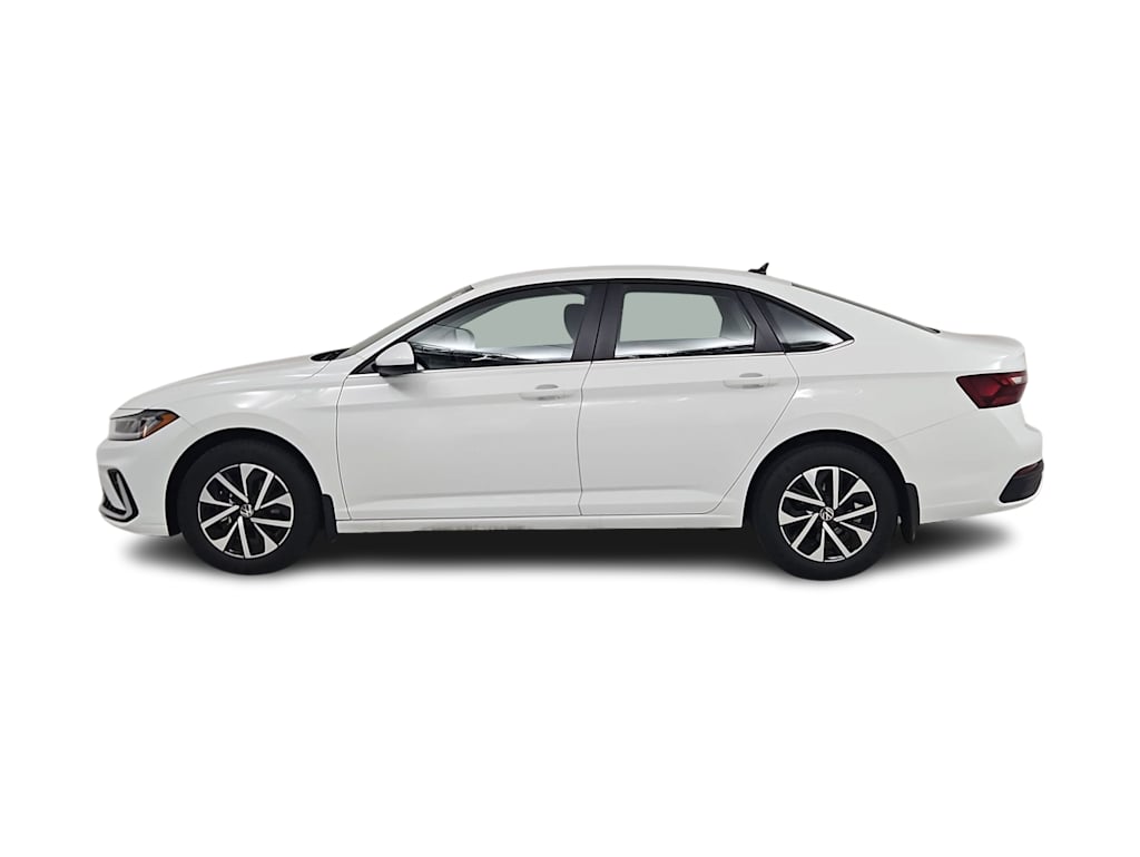 Thumbnail: 2025 Volkswagen Jetta - 3