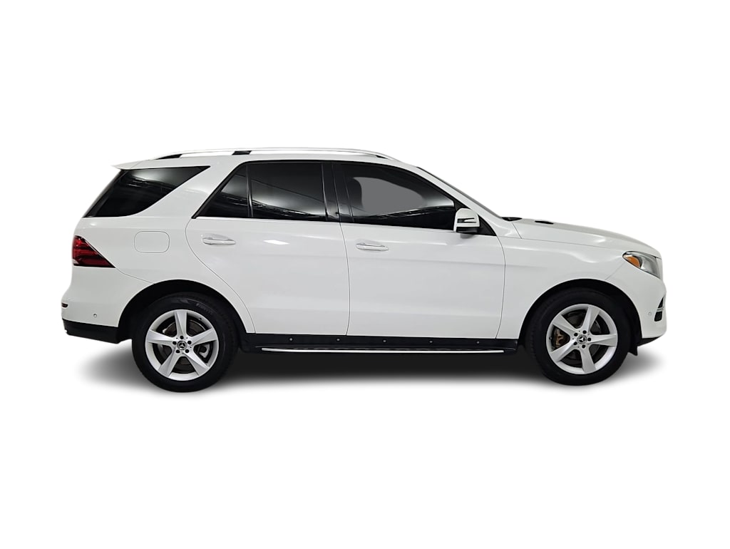 Thumbnail: 2018 Mercedes-Benz GLE - 22
