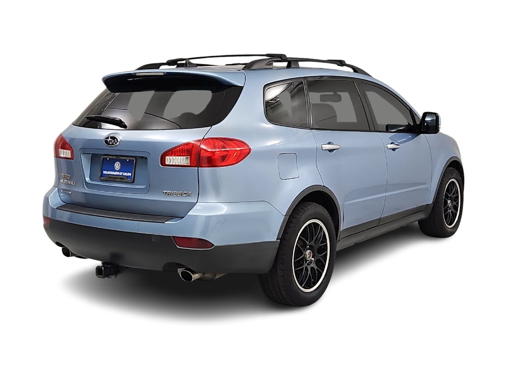 Thumbnail: 2011 Subaru Tribeca - 12