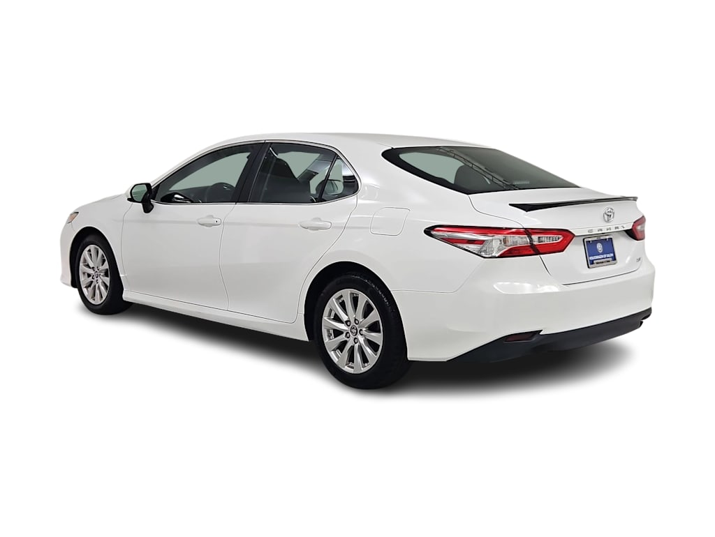 Thumbnail: 2018 Toyota Camry - 4