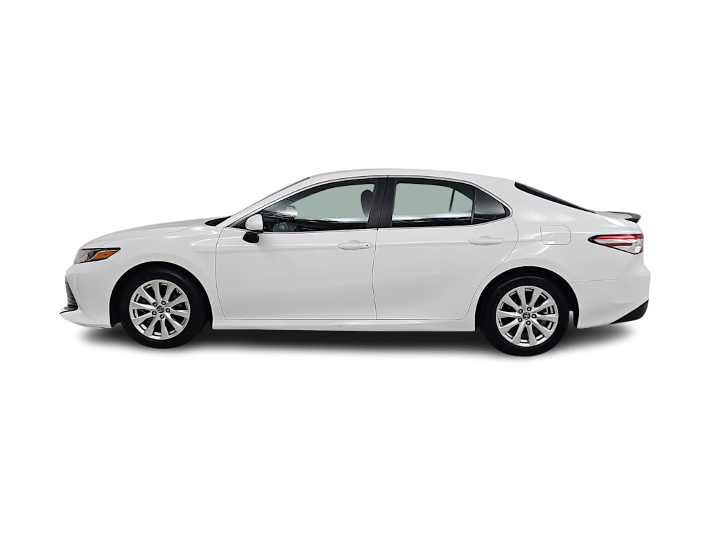 Thumbnail: 2018 Toyota Camry - 3