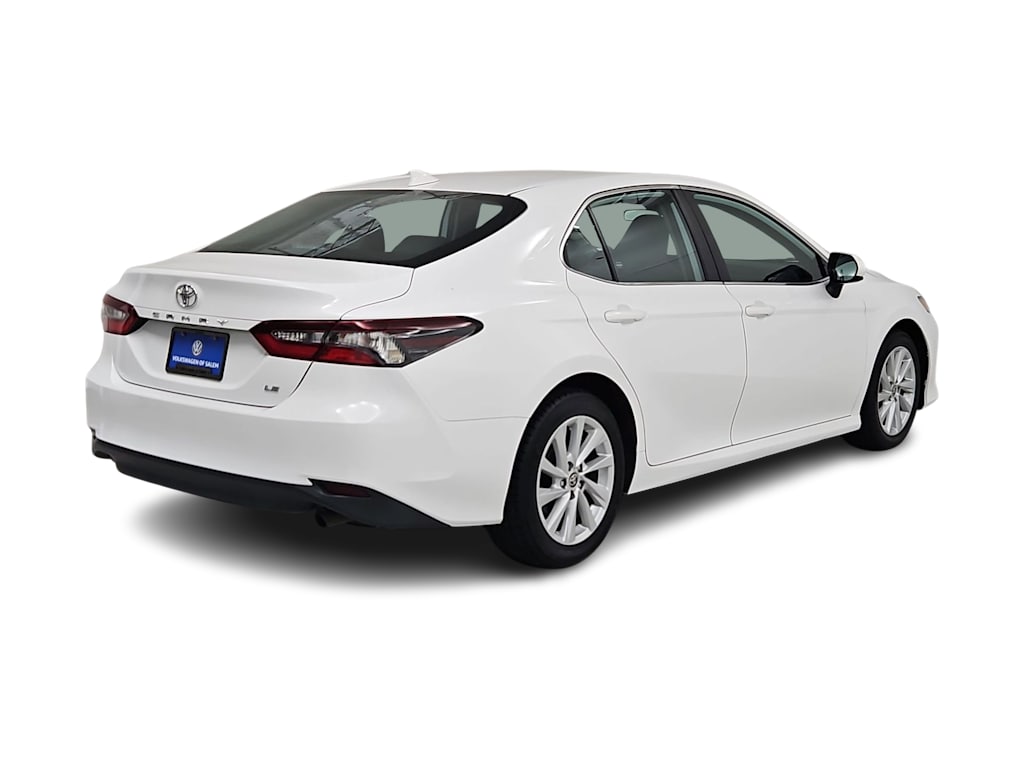 Thumbnail: 2022 Toyota Camry - 22
