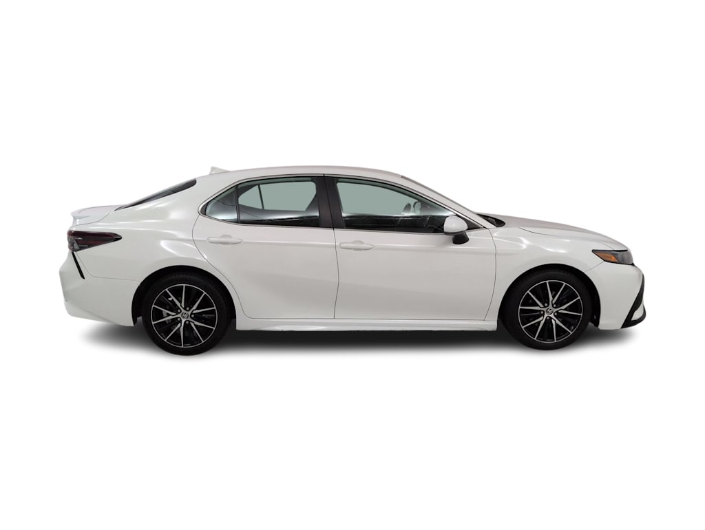 Thumbnail: 2021 Toyota Camry - 22