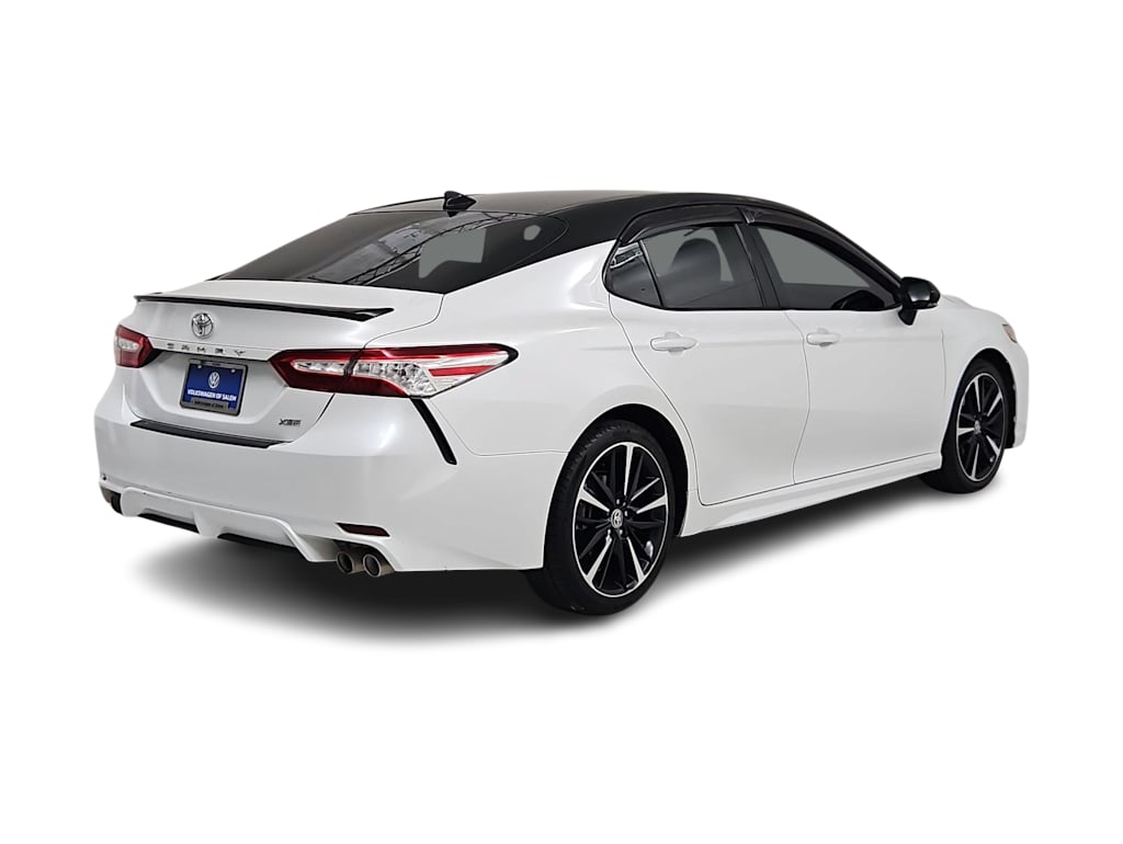 Thumbnail: 2020 Toyota Camry - 20