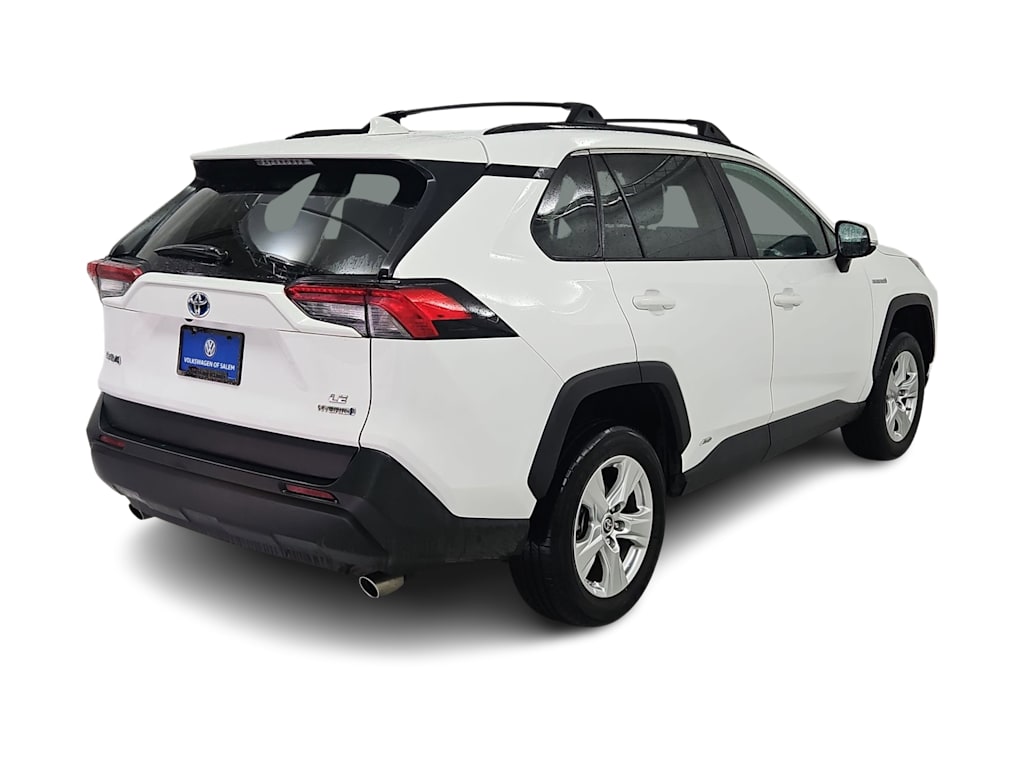 Thumbnail: 2021 Toyota RAV4 - 25