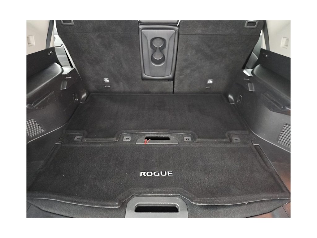 Thumbnail: 2016 Nissan Rogue - 19