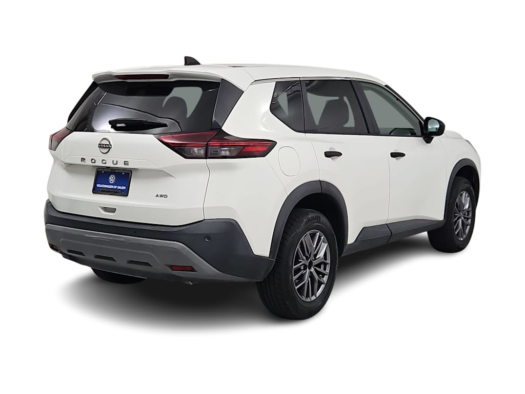 Thumbnail: 2023 Nissan Rogue - 21