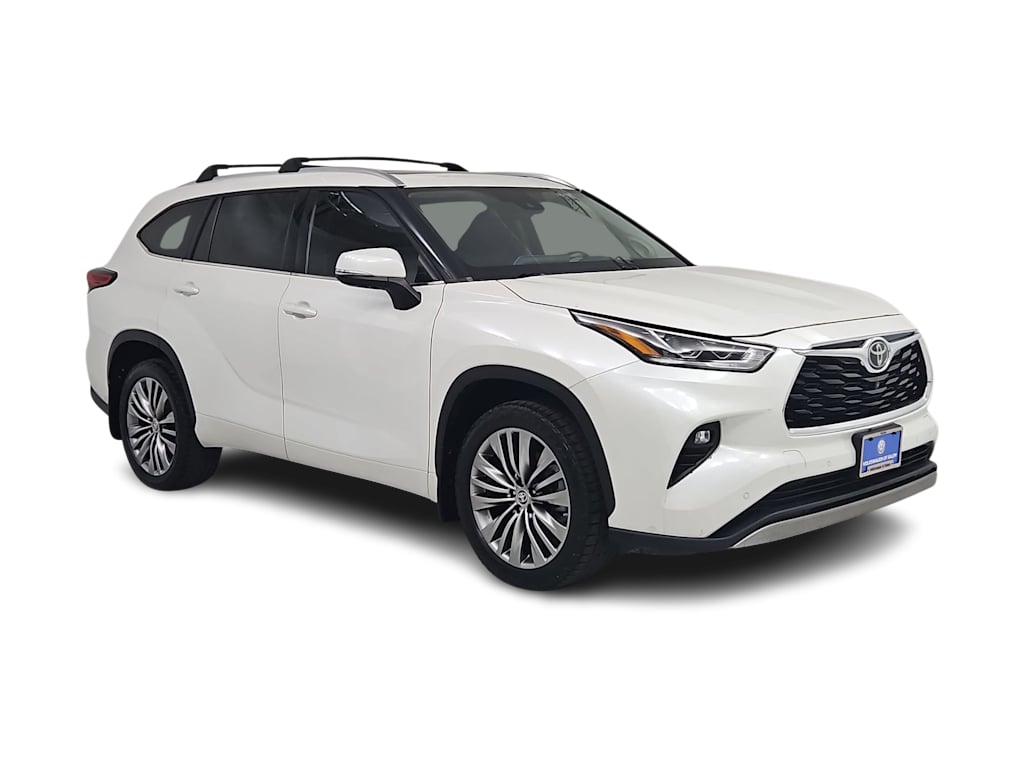 Thumbnail: 2020 Toyota Highlander - 24