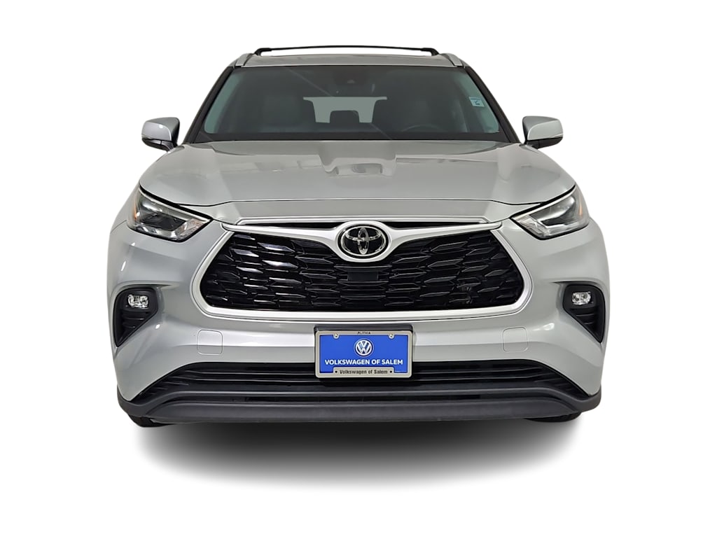 Thumbnail: 2022 Toyota Highlander - 6