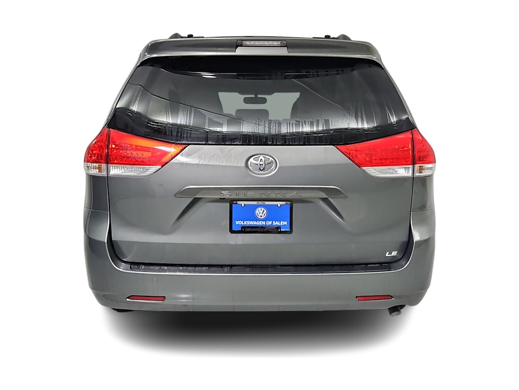 Thumbnail: 2014 Toyota Sienna - 5