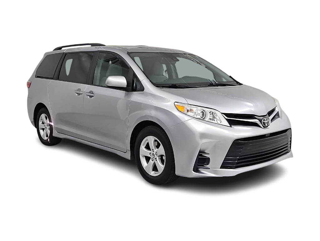 Thumbnail: 2018 Toyota Sienna - 22