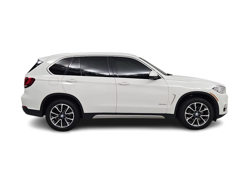 Thumbnail: 2017 BMW X5 - 22
