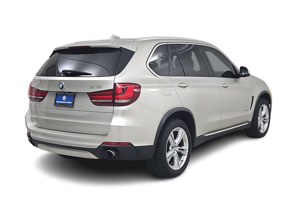 Thumbnail: 2015 BMW X5 - 21