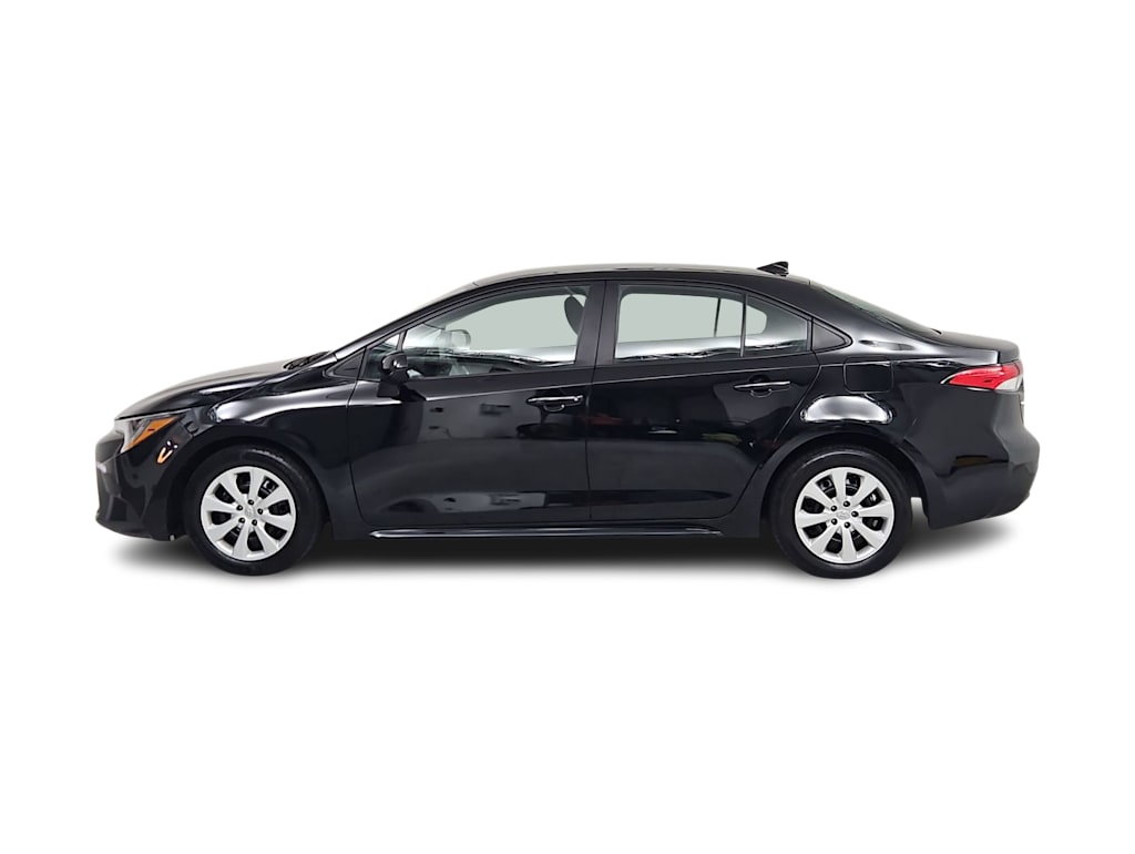 Thumbnail: 2024 Toyota Corolla - 3